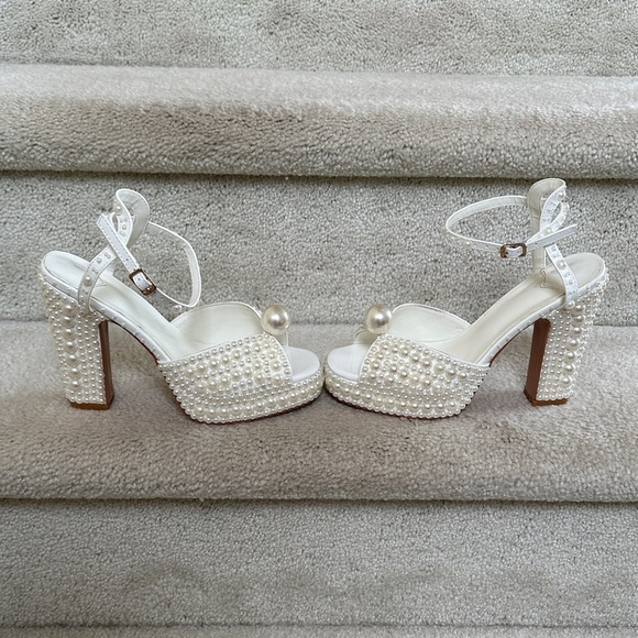 Goolita White Pearl Embellished Open Toe Heels - Picture 16 of 17